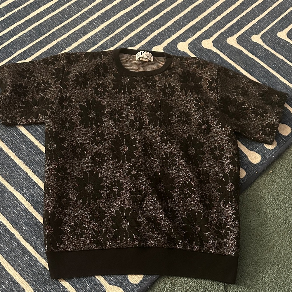 Vintage daisy tee